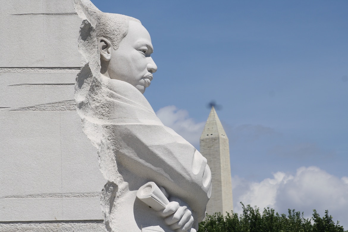 MLK statue washington dc